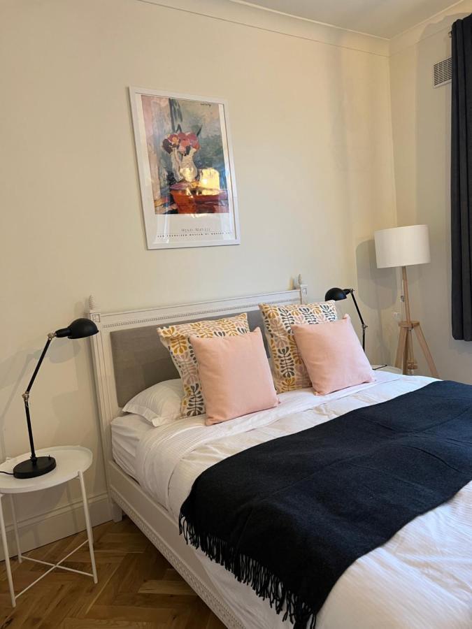 Wm Garden Cottage Единбург Екстериор снимка